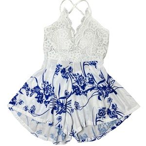 🌼2for10🌼Lace backless romper